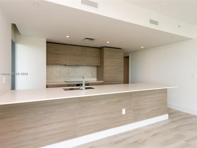 1300 S Miami Ave # 2906, Miami FL 33130