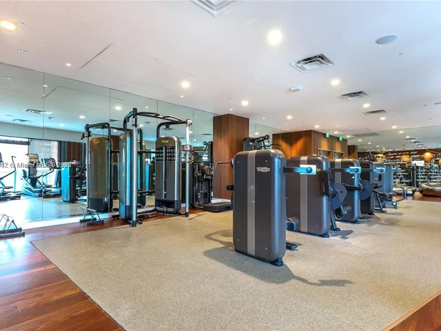 1300 S Miami Ave # 2906, Miami FL 33130