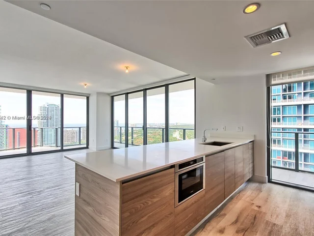 1300 S Miami Ave # 2906, Miami FL 33130