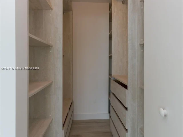 1300 S Miami Ave # 2906, Miami FL 33130