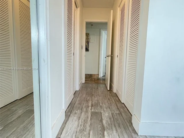 900 NE 12th Ave # 501, Hallandale Beach FL 33009