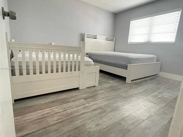 900 NE 12th Ave # 501, Hallandale Beach FL 33009