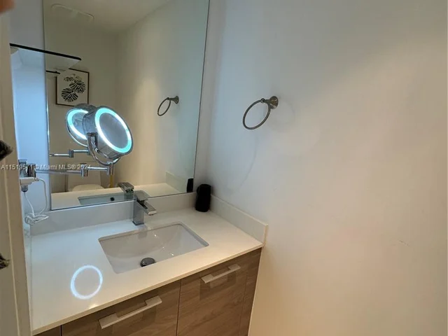 1300 S Miami Ave # 1608, Miami FL 33130