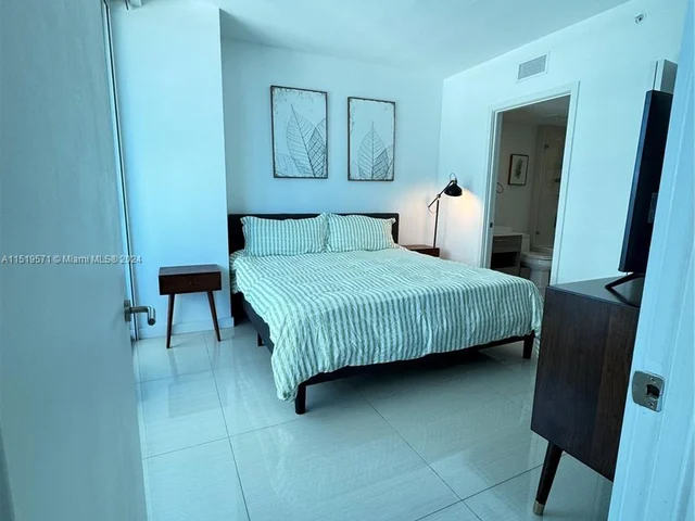 1300 S Miami Ave # 1608, Miami FL 33130