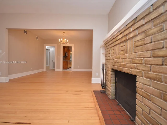 928 Obispo Ave, Coral Gables FL 33134