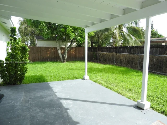 12470 SW 106th St, Miami FL 33186