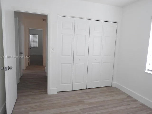 12470 SW 106th St, Miami FL 33186