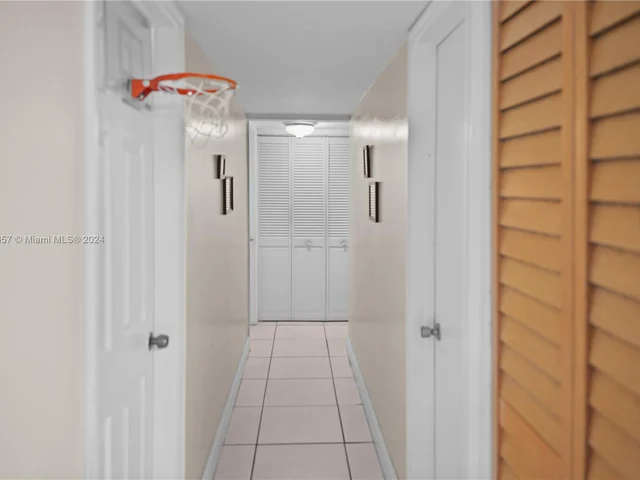 19310 NW 48th Ct, Miami Gardens FL 33055