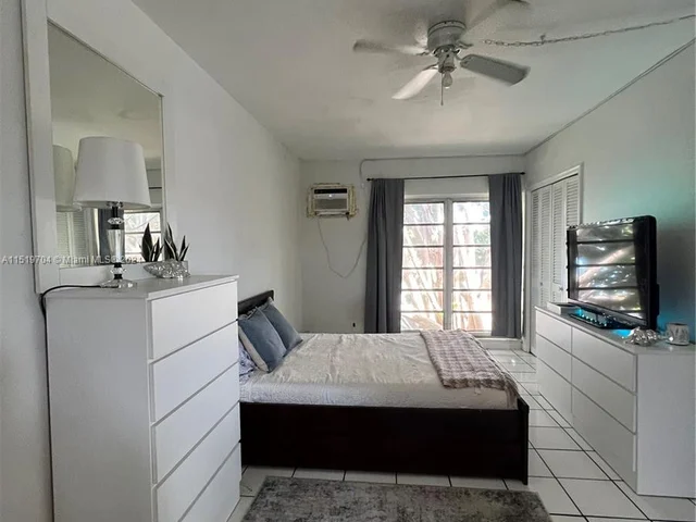 2795 SE 1st Ct # 10, Pompano Beach FL 33062