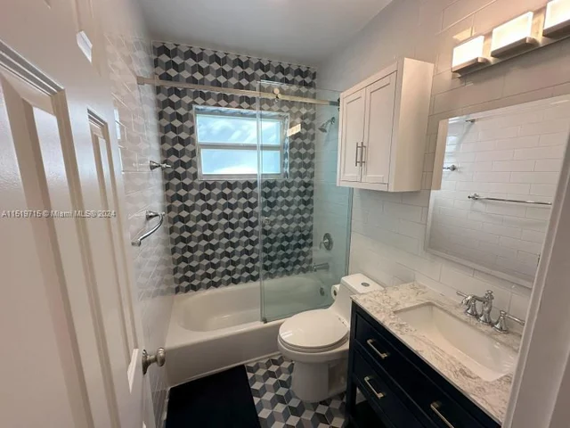 1212 Manati Ave, Coral Gables FL 33146