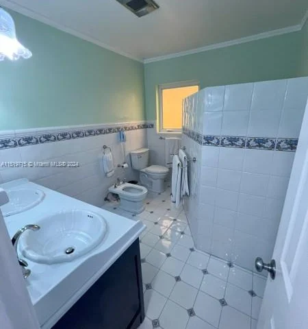 1212 Manati Ave, Coral Gables FL 33146