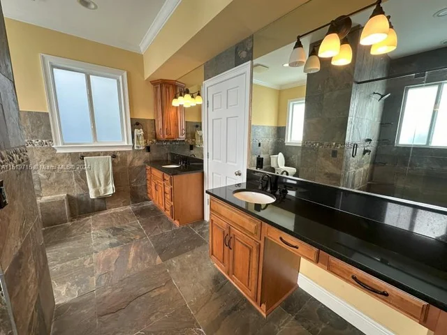 1212 Manati Ave, Coral Gables FL 33146