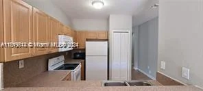 2903 SE 17th Ave # 102, Homestead FL 33035