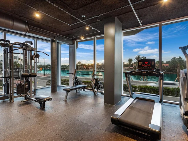 3411 Indian Creek Dr # 1002, Miami Beach FL 33140