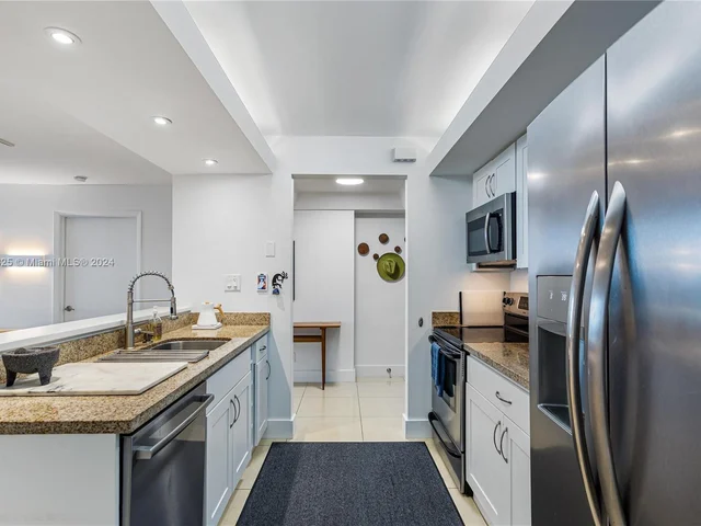 3411 Indian Creek Dr # 1002, Miami Beach FL 33140