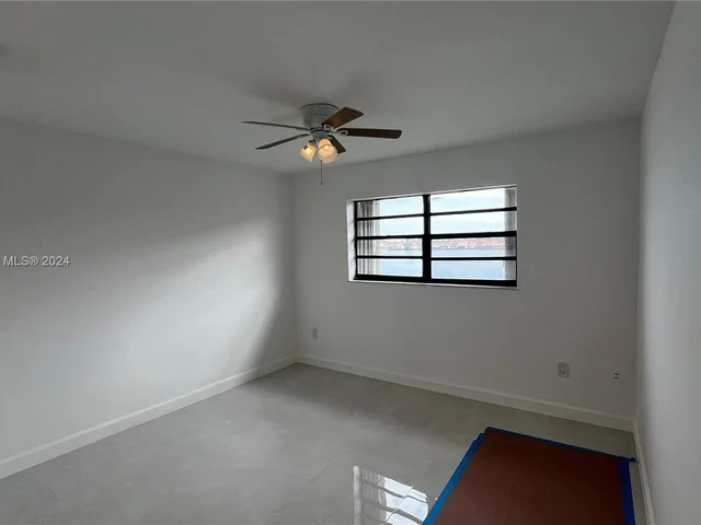 2790 W 60th St # 9, Hialeah FL 33016