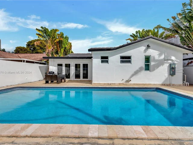 3958 SW 62nd Ave, Miami FL 33155