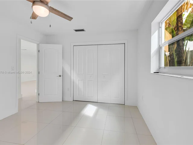 3958 SW 62nd Ave, Miami FL 33155