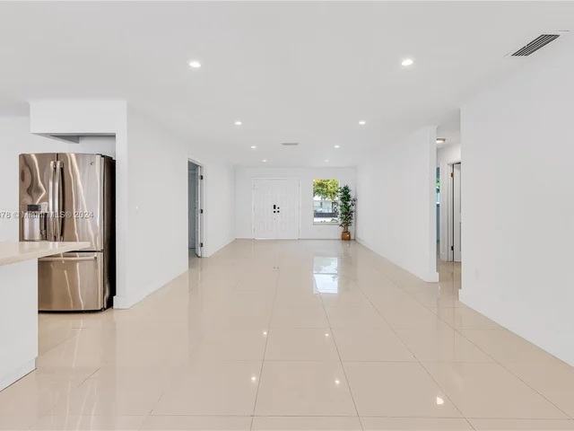 3958 SW 62nd Ave, Miami FL 33155