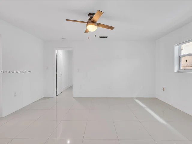 3958 SW 62nd Ave, Miami FL 33155