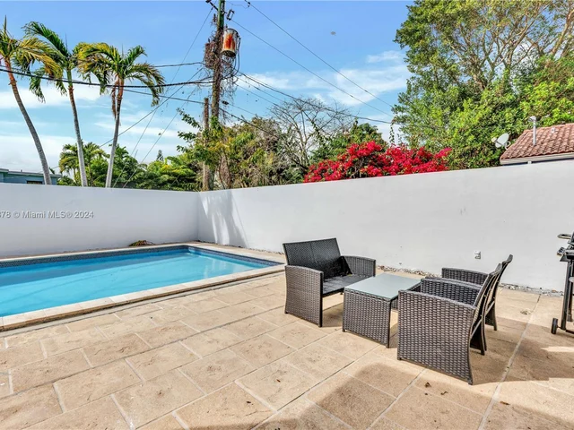 3958 SW 62nd Ave, Miami FL 33155