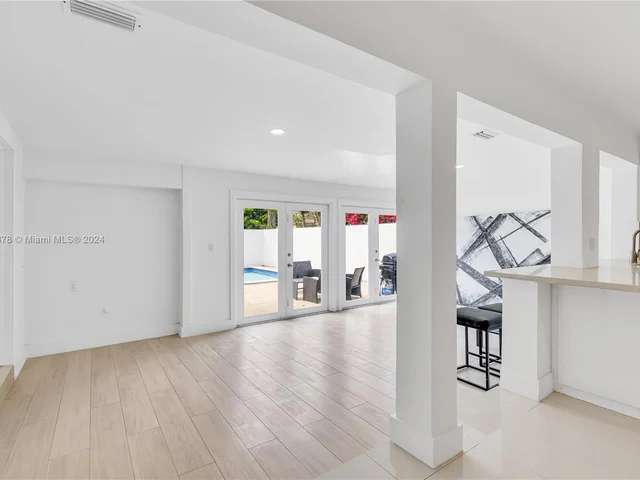 3958 SW 62nd Ave, Miami FL 33155