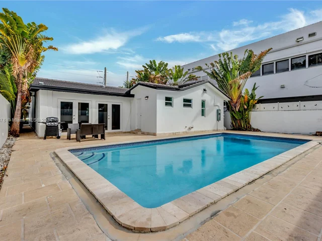 3958 SW 62nd Ave, Miami FL 33155