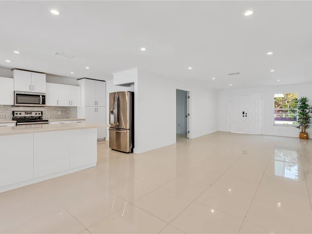 3958 SW 62nd Ave, Miami FL 33155