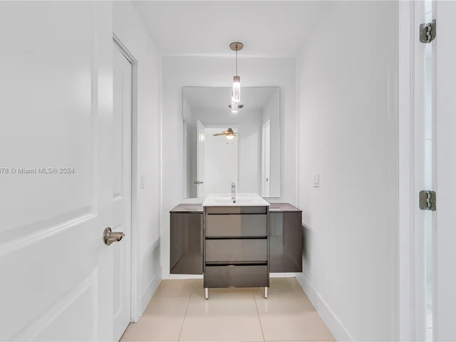 3958 SW 62nd Ave, Miami FL 33155