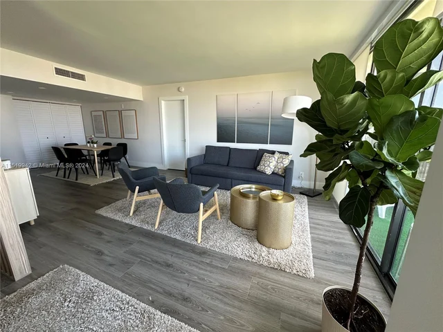 20301 W COUNTRY CLUB DR # 1922, Aventura FL 33180