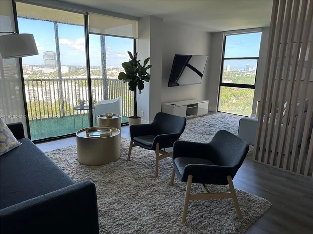 20301 W COUNTRY CLUB DR # 1922, Aventura FL 33180