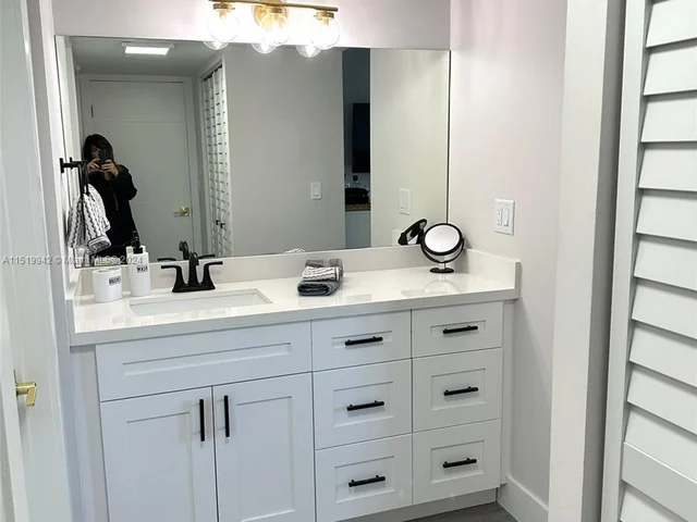 20301 W COUNTRY CLUB DR # 1922, Aventura FL 33180