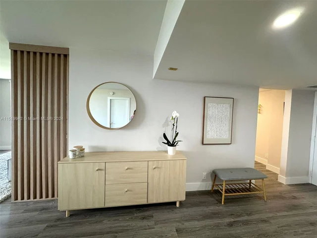 20301 W COUNTRY CLUB DR # 1922, Aventura FL 33180