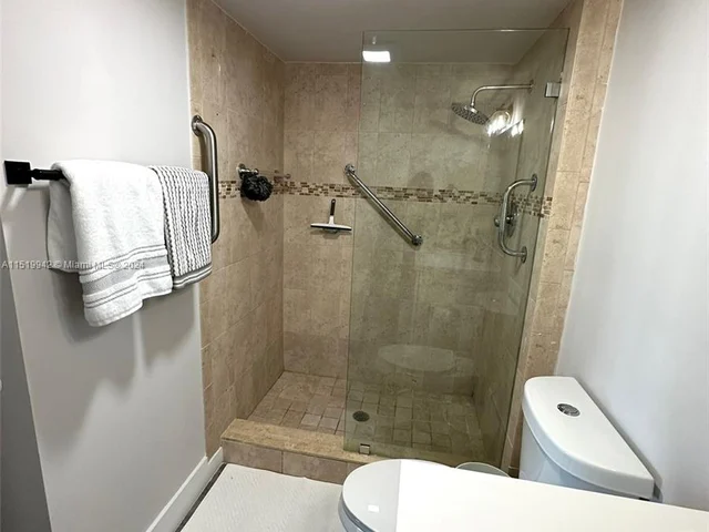 20301 W COUNTRY CLUB DR # 1922, Aventura FL 33180