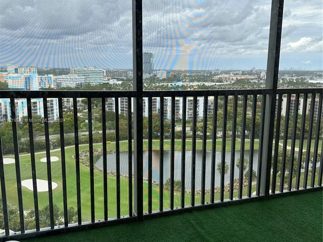 20301 W COUNTRY CLUB DR # 1922, Aventura FL 33180