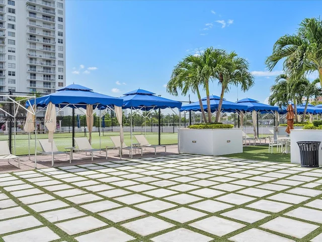 2851 NE 183rd St # 1717E, Aventura FL 33160