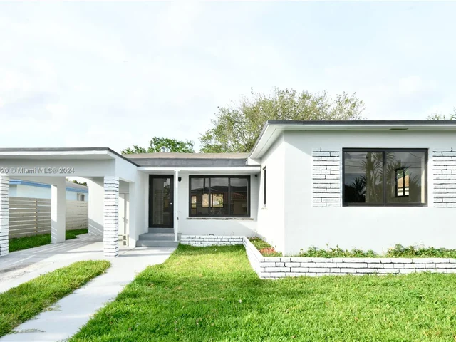 1231 NW 68th St, Miami FL 33147
