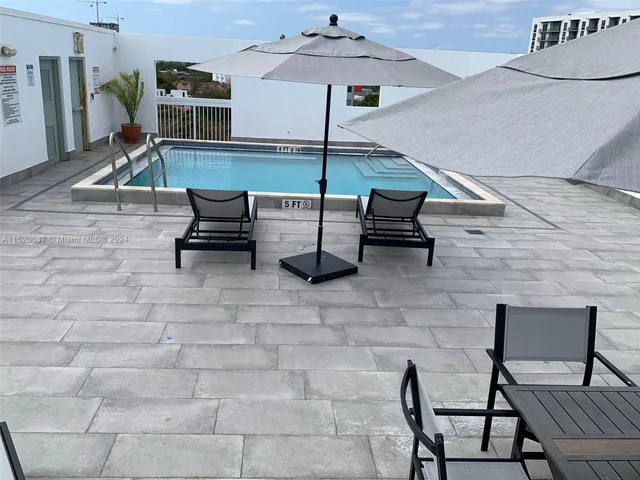 2740 SW 28th Ter # 305, Miami FL 33133