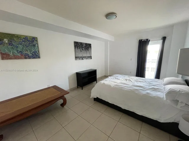 2740 SW 28th Ter # 305, Miami FL 33133