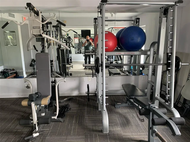 2740 SW 28th Ter # 305, Miami FL 33133