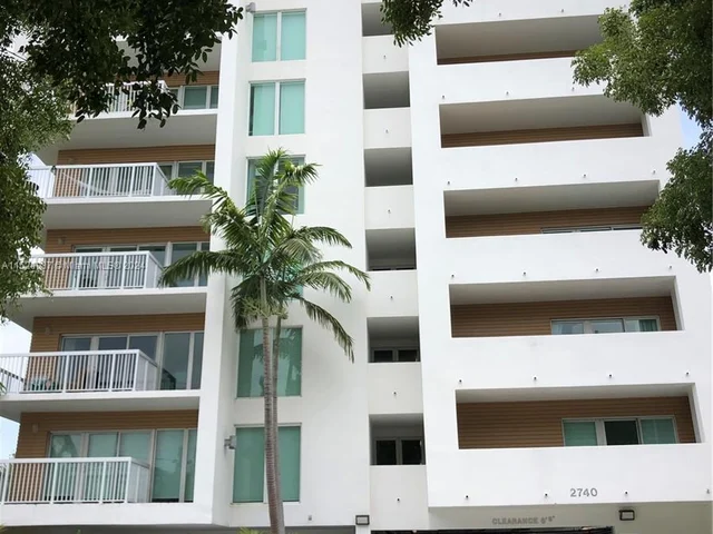 2740 SW 28th Ter # 305, Miami FL 33133