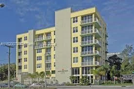 1350 NW 8th # 4, Miami FL 33136