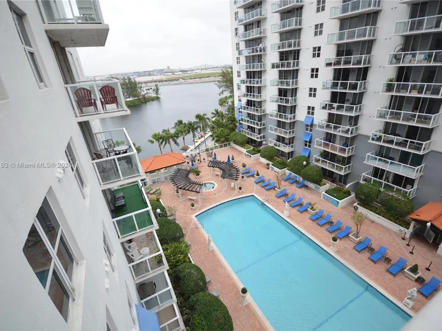 5085 NW 7th St # 1006, Miami FL 33126