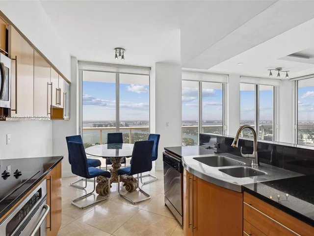 6365 Collins Ave # 4408, Miami Beach FL 33141