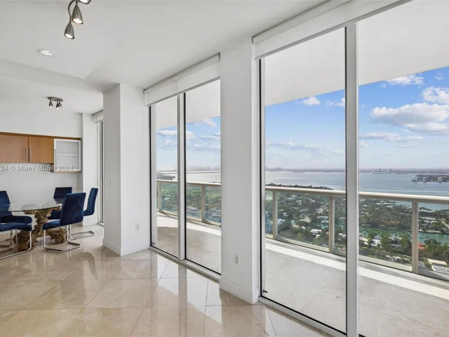 6365 Collins Ave # 4408, Miami Beach FL 33141