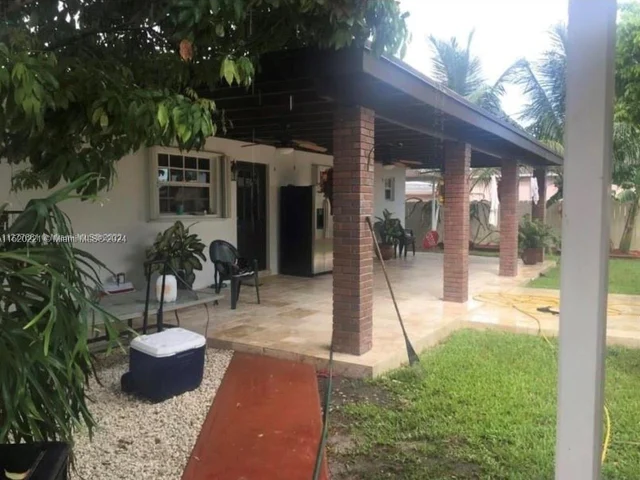 9780 SW 51st Ter, Miami FL 33165