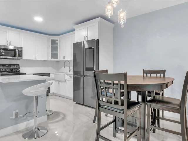 5680 SW 3rd Pl # 103, Margate FL 33068