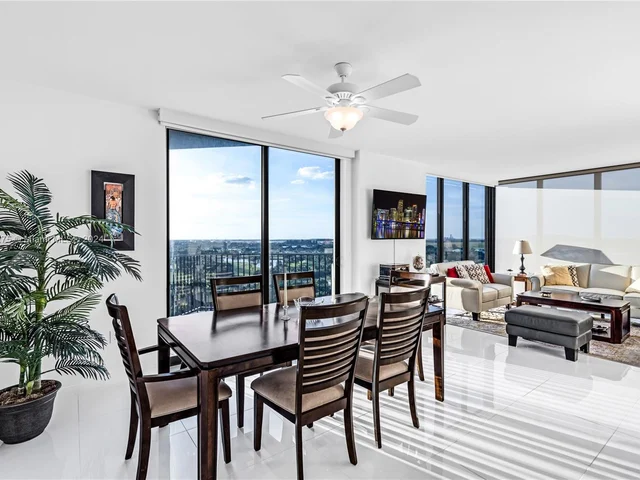 5252 NW 85th Ave # 1212, Doral FL 33166