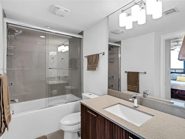 5252 NW 85th Ave # 1212, Doral FL 33166