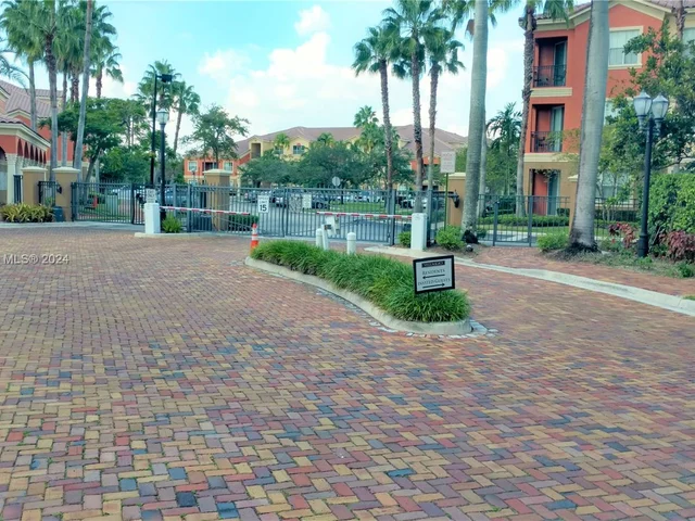 4704 SW 160th Ave # 234, Miramar FL 33027